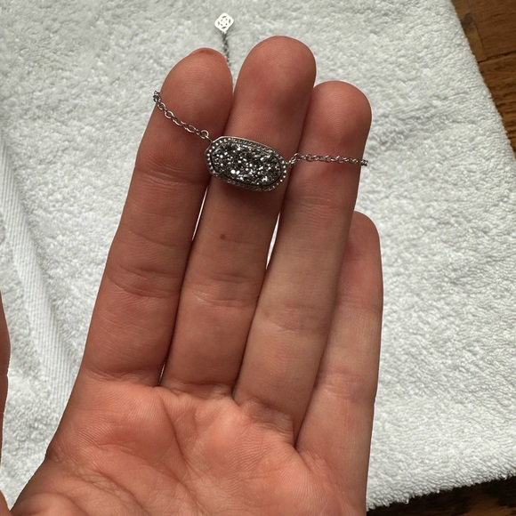 Kendra Scott Jewelry - Kendra Scott Silver Necklace with textured silver stone